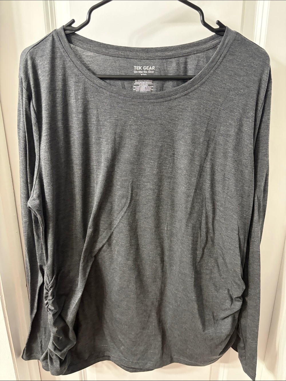 3/$15 Tek Gear Long Sleeve Gray Tee